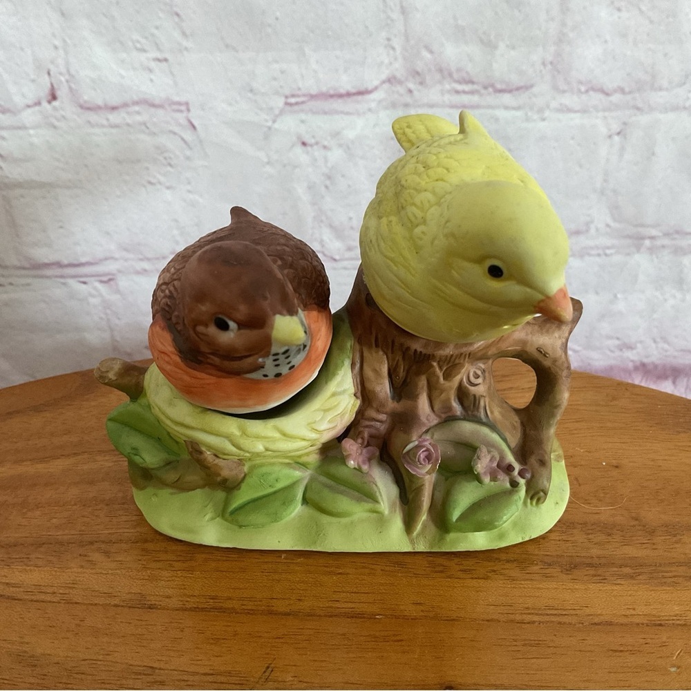 Vintage Two Birds in a Nest Ceramic Salt and Pepper Shakers